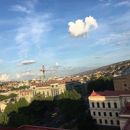 Rustaveli Apartment City Centre Tbilisi Exterior foto