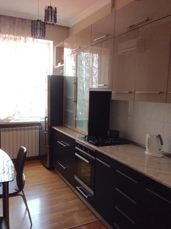 Rustaveli Apartment City Centre Tbilisi Exterior foto