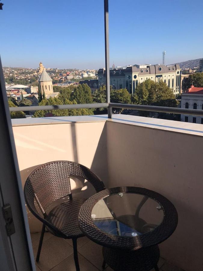 Rustaveli Apartment City Centre Tbilisi Exterior foto