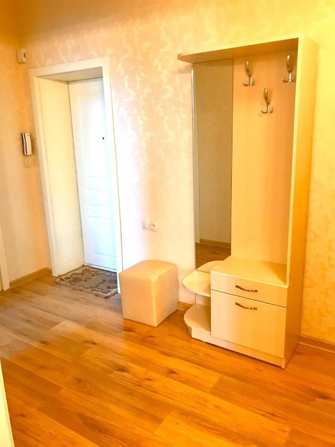 Rustaveli Apartment City Centre Tbilisi Exterior foto